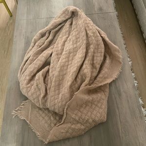 Blanket scarf